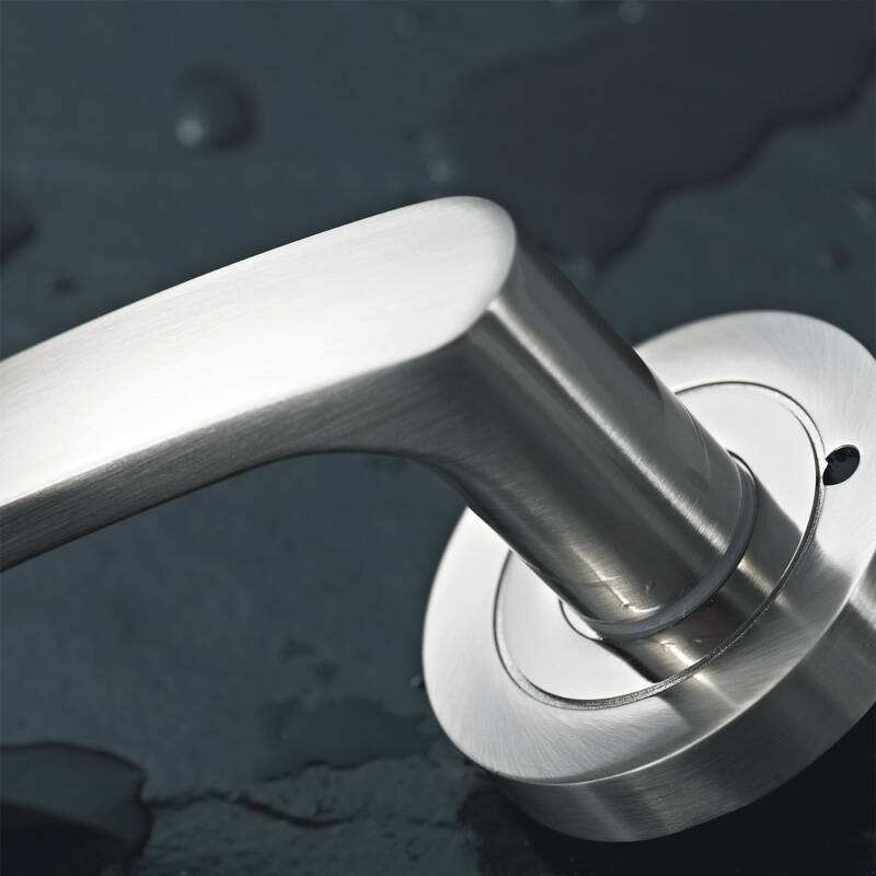 执手锁怎么。绞褂梅椒